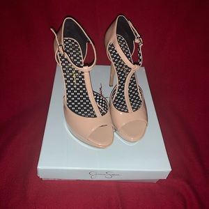 Jessica Simpson Bansi heels